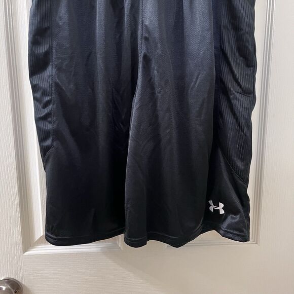 Under Armour Black HeatGear Basketball Shorts Loose Fit Men's Size Large NWT - Picture 3 of 11